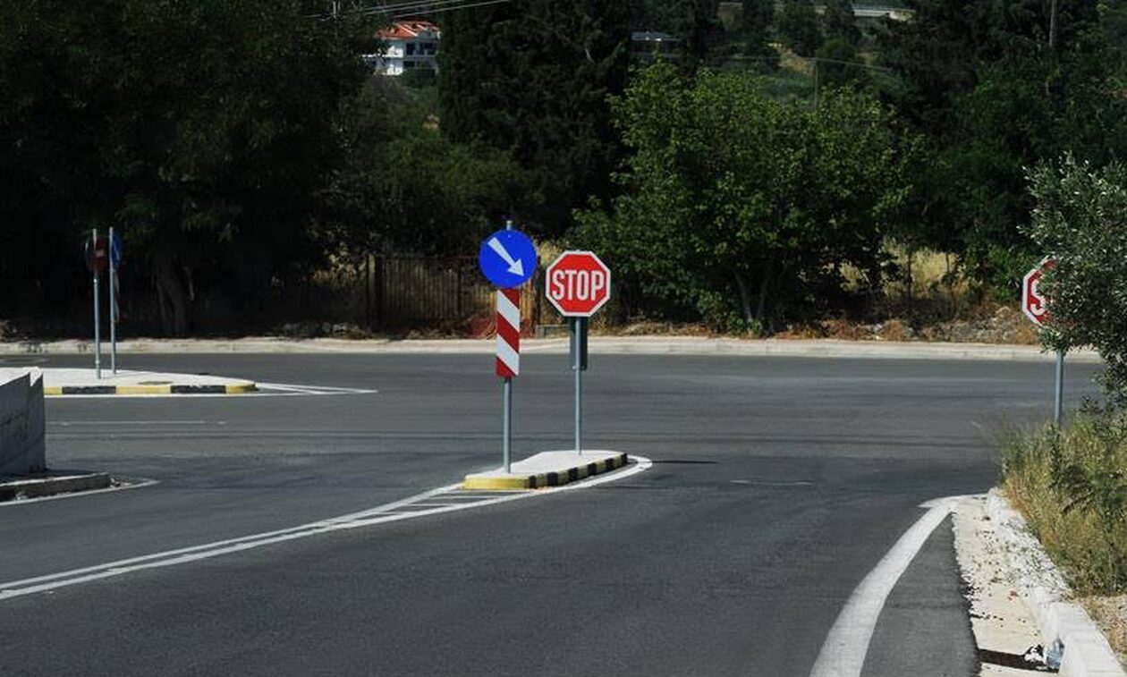 Θεσσαλονίκη: Καραμπόλα έξι οχημάτων – Μποτιλιάρισμα στην Περιφερειακή Οδό