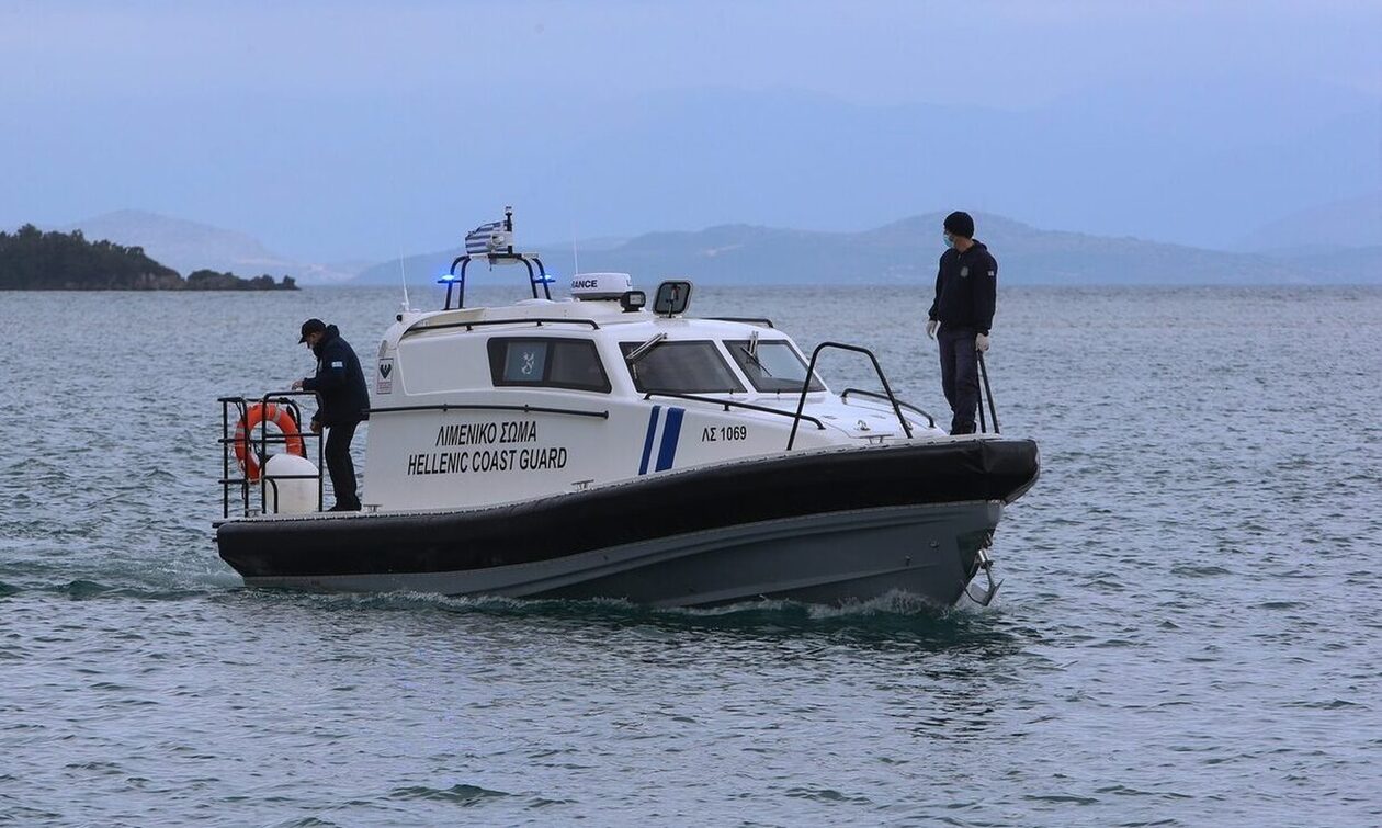 Βυθίστηκε σκάφος στο λιμάνι της Αμφιλοχίας