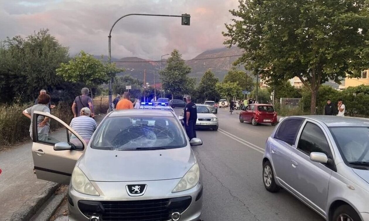 Τροχαίο στην Καλαμάτα: Αυτοκίνητο συγκρούστηκε με ηλεκτρικό πατίνι – Δύο παιδιά σοβαρά τραυματισμένα