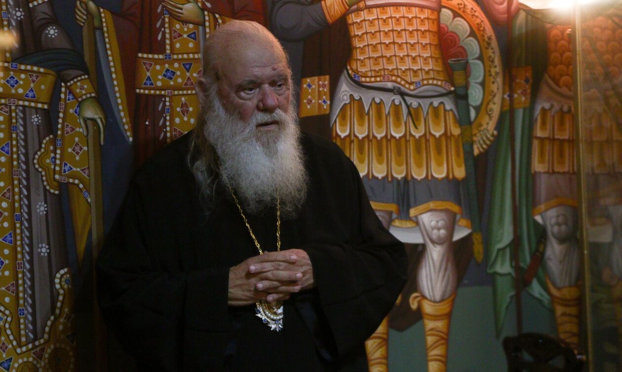 Ναυάγιο Ζακύνθου – Αρχιεπίσκοπος Ιερώνυμος: «Όλοι οι Έλληνες δακρύζουν μπροστά στο ανείπωτο δράμα»