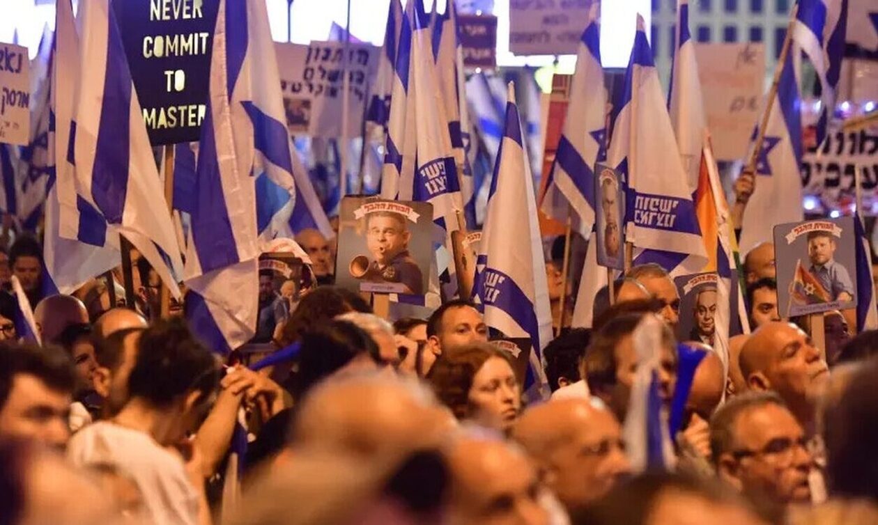 Ισραήλ: Αντικυβερνητικές διαδηλώσεις σε όλη τη χώρα – 100.000 άνθρωποι στο Τελ Αβίβ