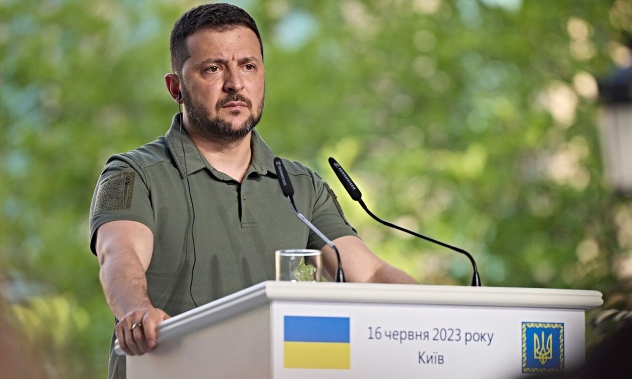 Ζελένσκι: «Η Ρωσία πρέπει να προετοιμάσει τους πολίτες της, ότι θα χάσει εδάφη»