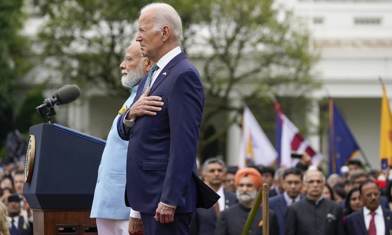 ΗΠΑ: Νέα γκάφα του Μπάιντεν – Μπέρδεψε τον εθνικό ύμνο των ΗΠΑ με της Ινδίας