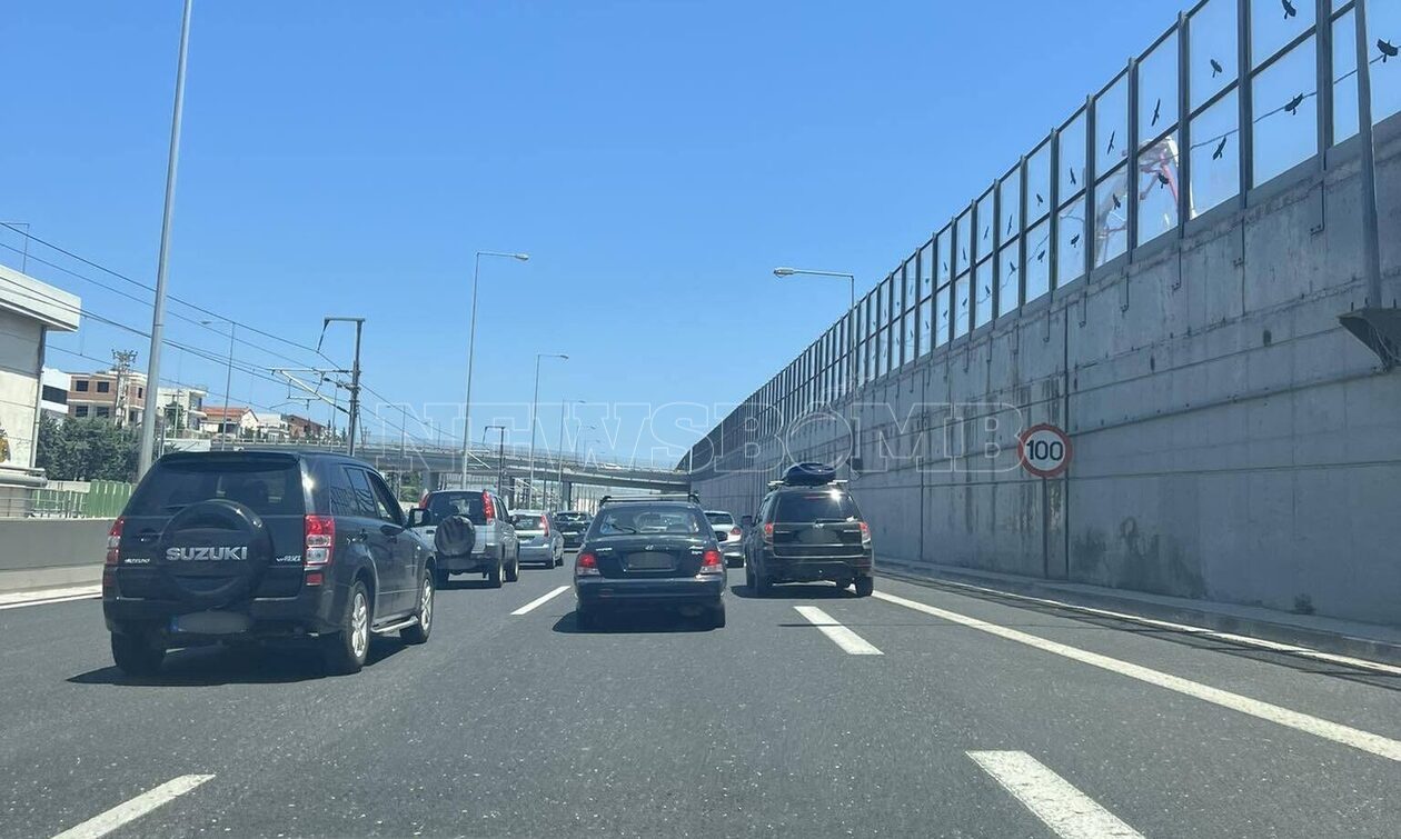 Κίνηση: Για μπάνιο στη θάλασσα οι Αθηναίοι λίγο πριν τις κάλπες – Ποιοι δρόμοι έχουν πρόβλημα
