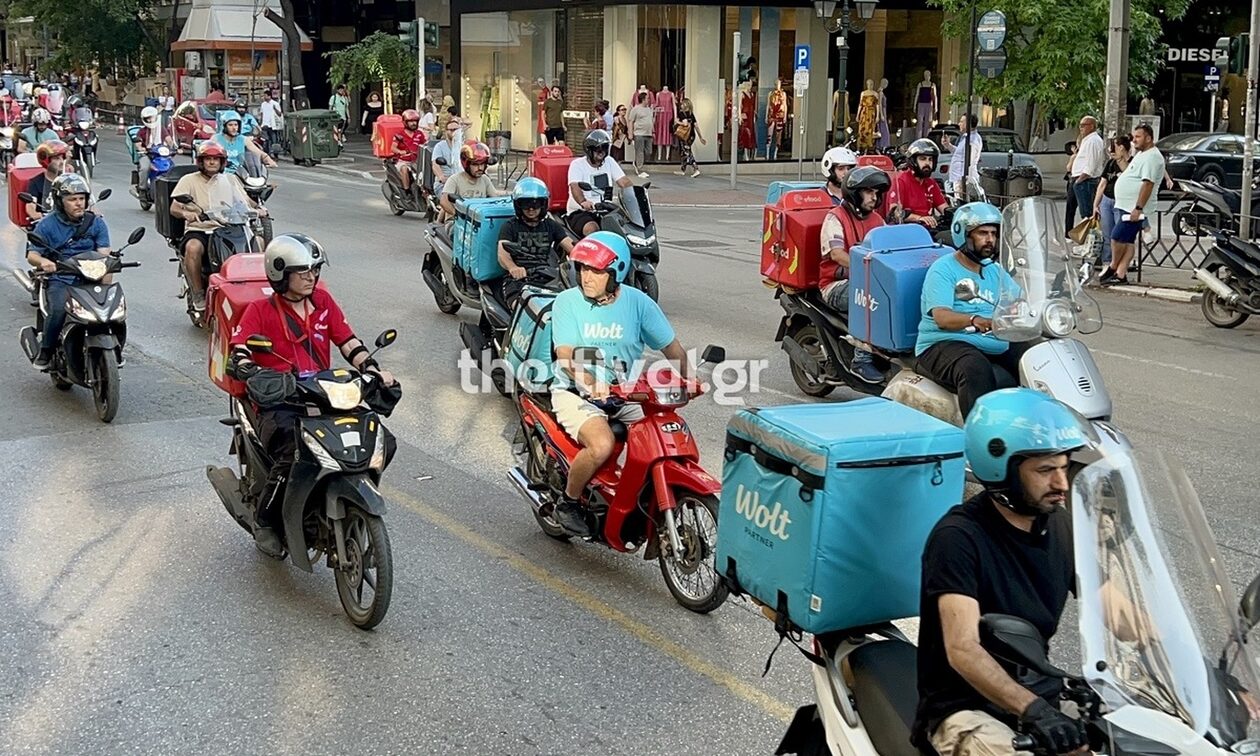 Θεσσαλονίκη: Πώς έγινε το φριχτό θανατηφόρο τροχαίο στην Τσιμισκή – Μοτοπορεία διανομέων