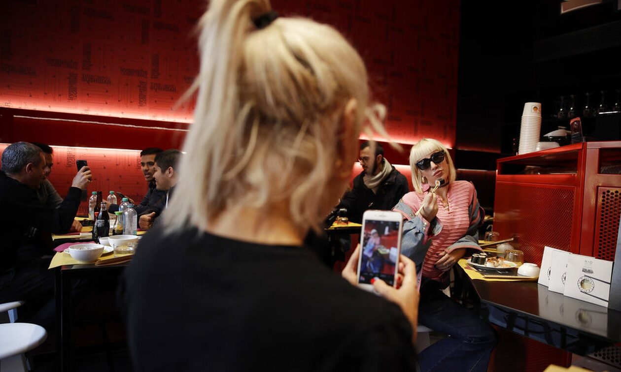 Instagram: Τι αλλάζει στην εφαρμογή – Νέο «εργαλείο» θα ειδοποιεί για υπερβολικό σκρολάρισμα