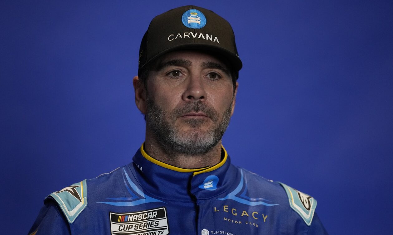 ΗΠΑ: Οδηγός του NASCAR – Jimmie Johnson: Η πεθερά του σκότωσε σύζυγο και εγγονό και μετά αυτοκτόνησε