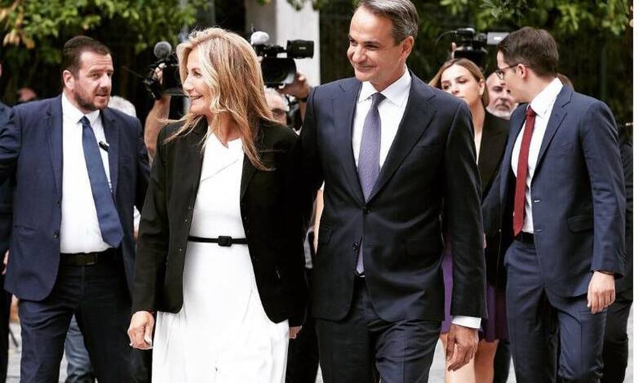 Κυριάκος Μητσοτάκης: Τα «χρόνια πολλά» στη Μαρέβα Γκραμπόφσκι –  «Είσαι το στήριγμά μου»