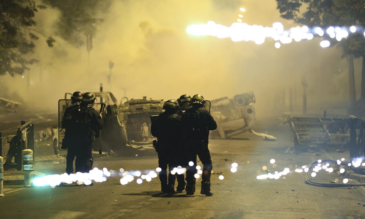 Μασσαλία: Απαγορεύει τις συγκεντρώσεις, διακοπή λειτουργίας μέσων μαζικής μεταφοράς στις 19.00