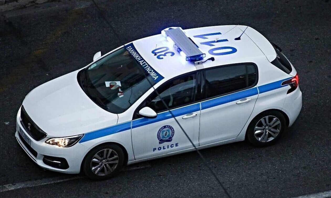 Θεσσαλονίκη: Συνελήφθη 21χρονος για παράνομη μεταφορά αλλοδαπών