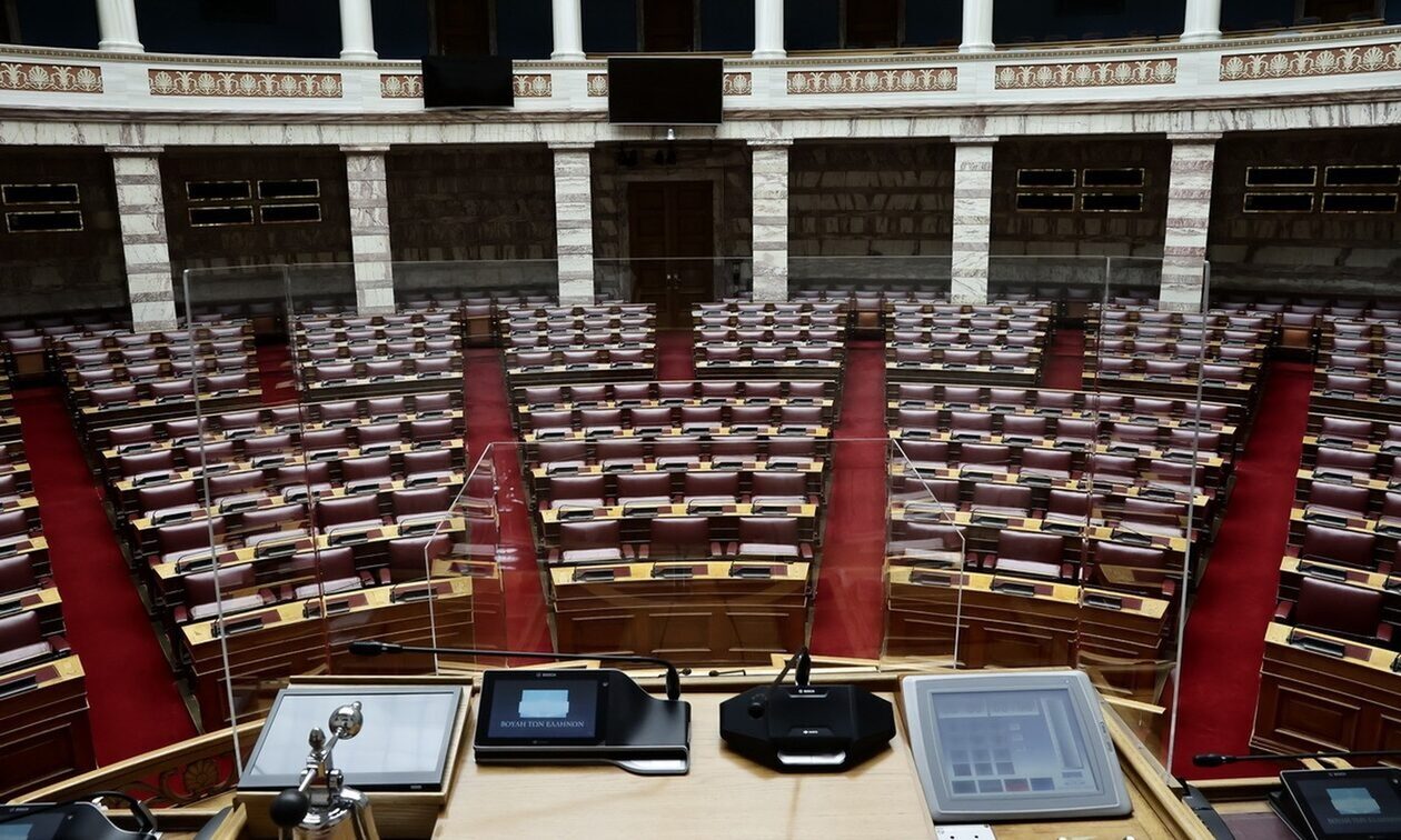 Βουλή: Ορκίζονται τη Δευτέρα οι νέοι 300 – Τα βήματα μέχρι την ψήφο εμπιστοσύνης