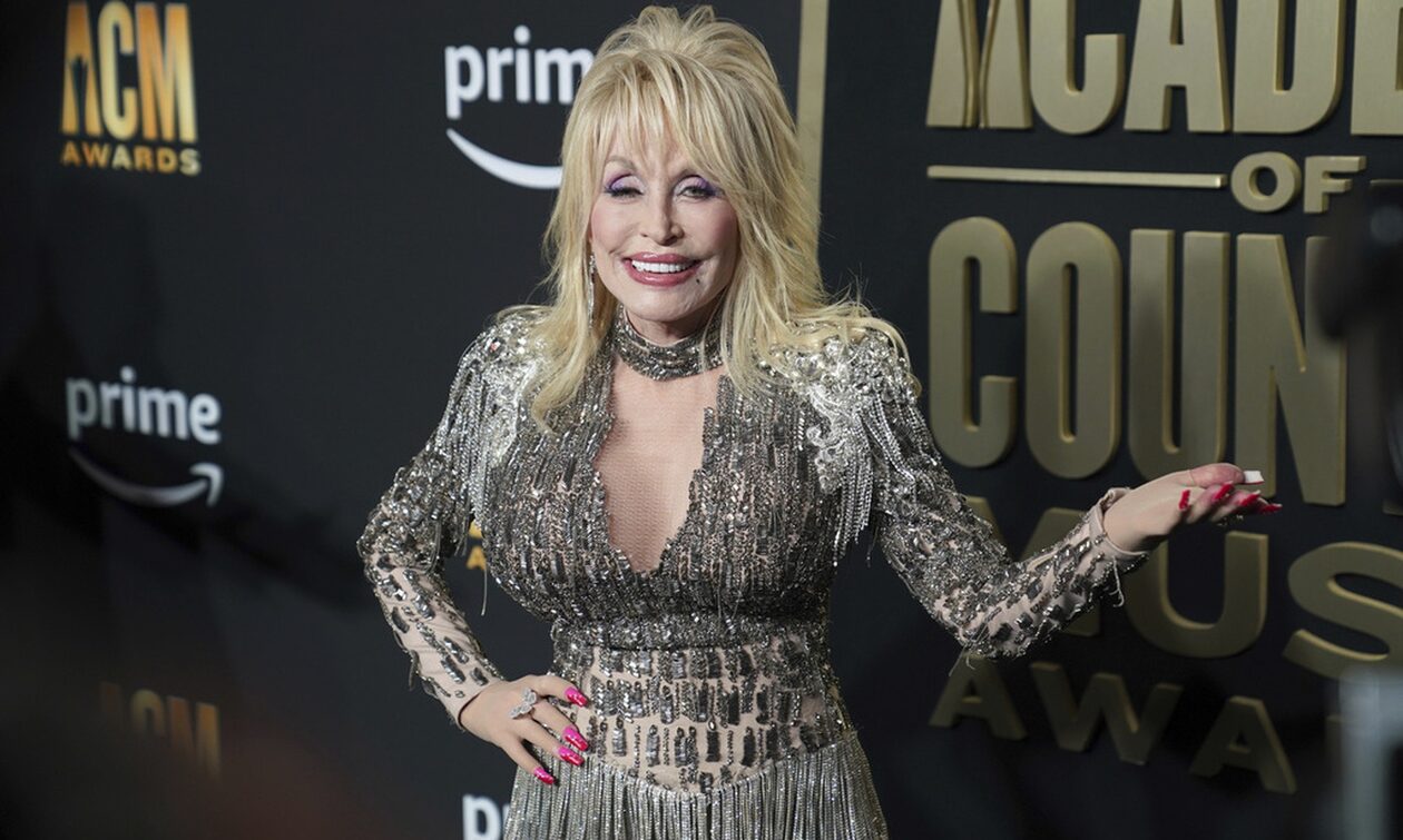 Ντόλι Πάρτον: «Δε θέλω να φτιαχτεί το ολόγραμμά μου μετά το θάνατό μου»