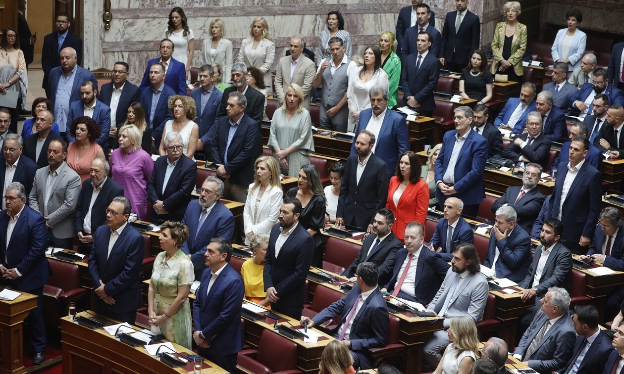Βουλή: Δέσμευση Τασούλα σε ΣΥΡΙΖΑ να λυθεί το θέμα με τους «Σπαρτιάτες»