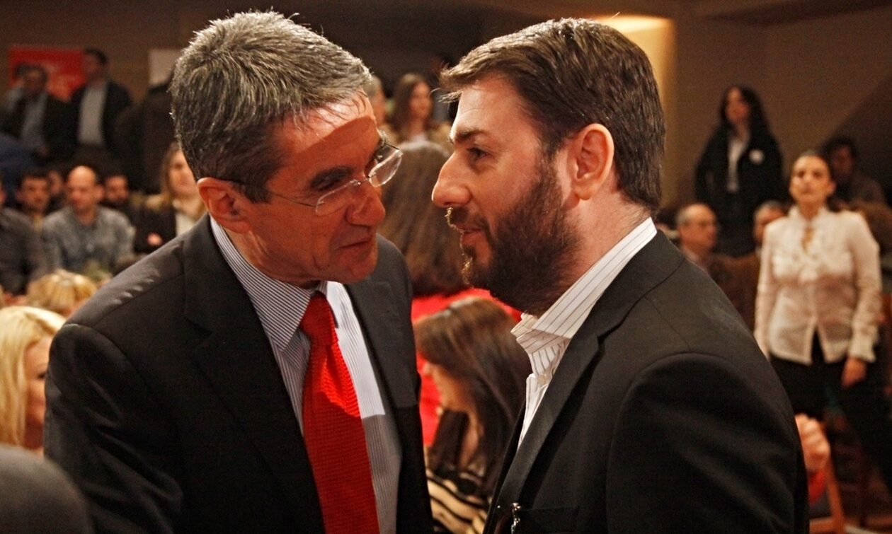 Λοβέρδος: «Σιγή ιχθύος» και… αναμονή μετά την αιφνιδιαστική παραίτηση – Τι φοβάται το ΠΑΣΟΚ