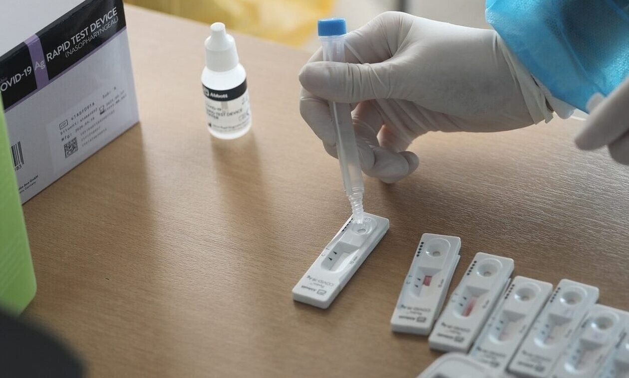 ΕΟΔΥ: 16 θάνατοι και 24 διασωληνωμένοι από κορονοϊό την τελευταία εβδομάδα