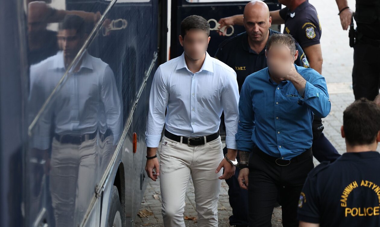 Άλκης Καμπανός: Την Τετάρτη η συνέχεια της δίκης – Ένοχοι και οι 12 κατηγορούμενοι