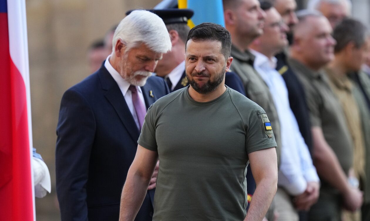 Ζελένσκι: H Ουκρανία χρειάζεται «ειλικρίνεια» στις σχέσεις της με το ΝΑΤΟ