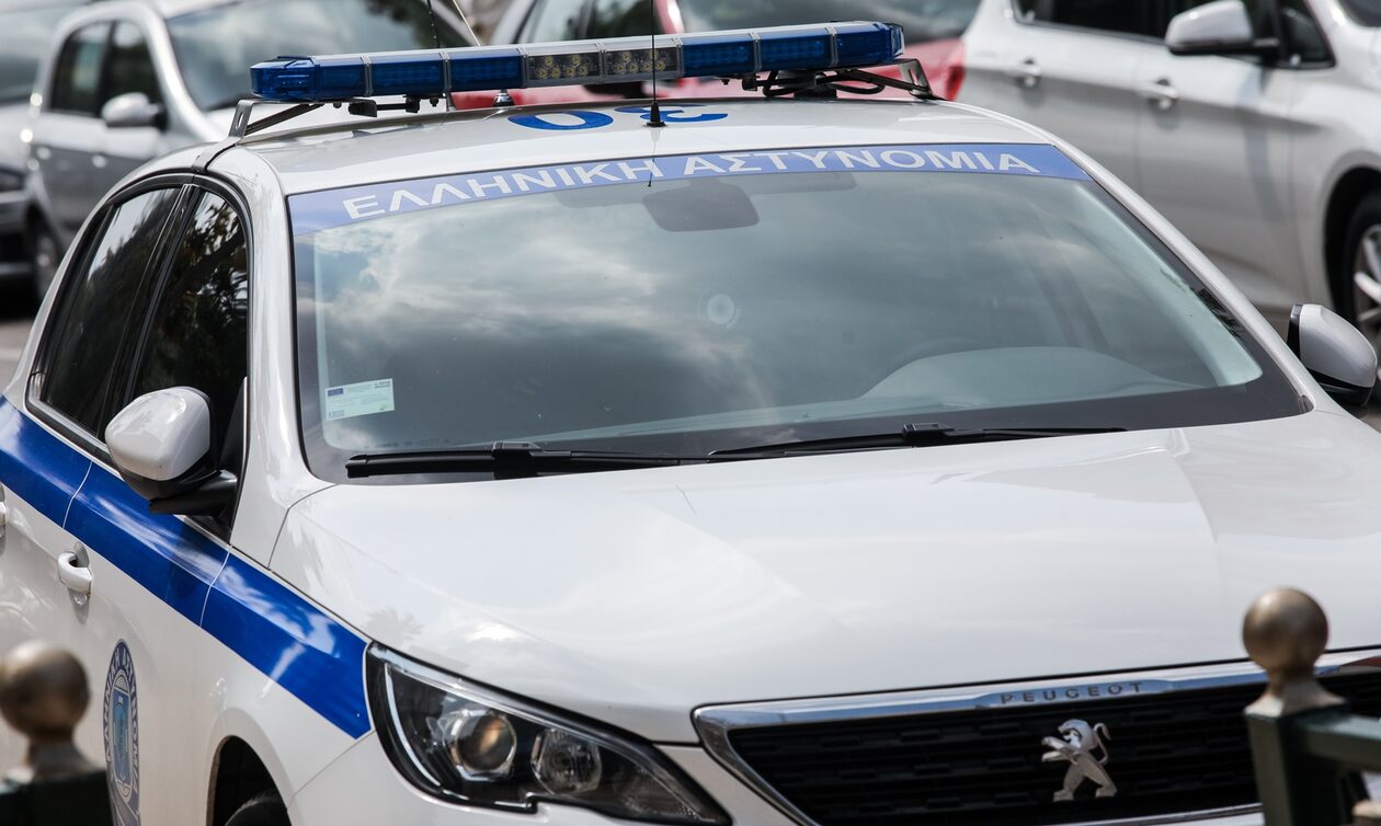 Τρόμος στην Κερατέα: Έδεσαν ζευγάρι μέσα στο σπίτι τους και τους λήστεψαν