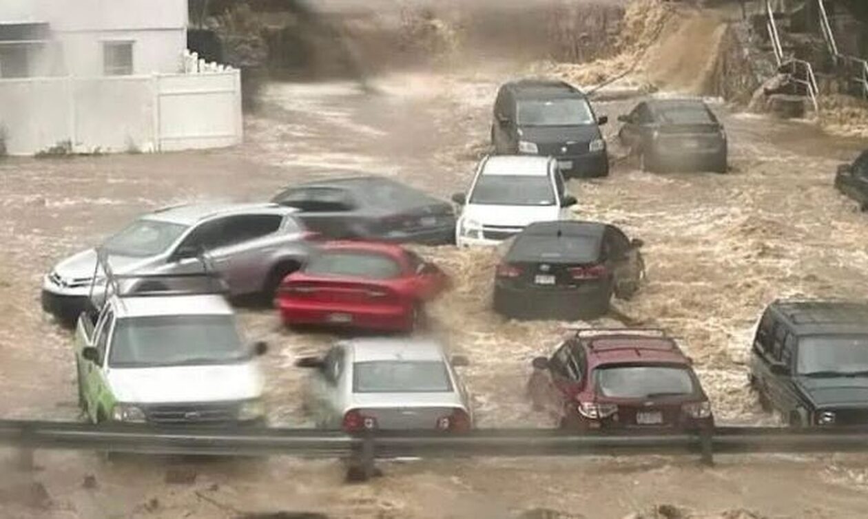 Φονικές πλημμύρες στη Νέα Υόρκη: Αγνοούμενοι, εκτεταμένα μπλακ-άουτ και σπίτια «καρυδότσουφλα»