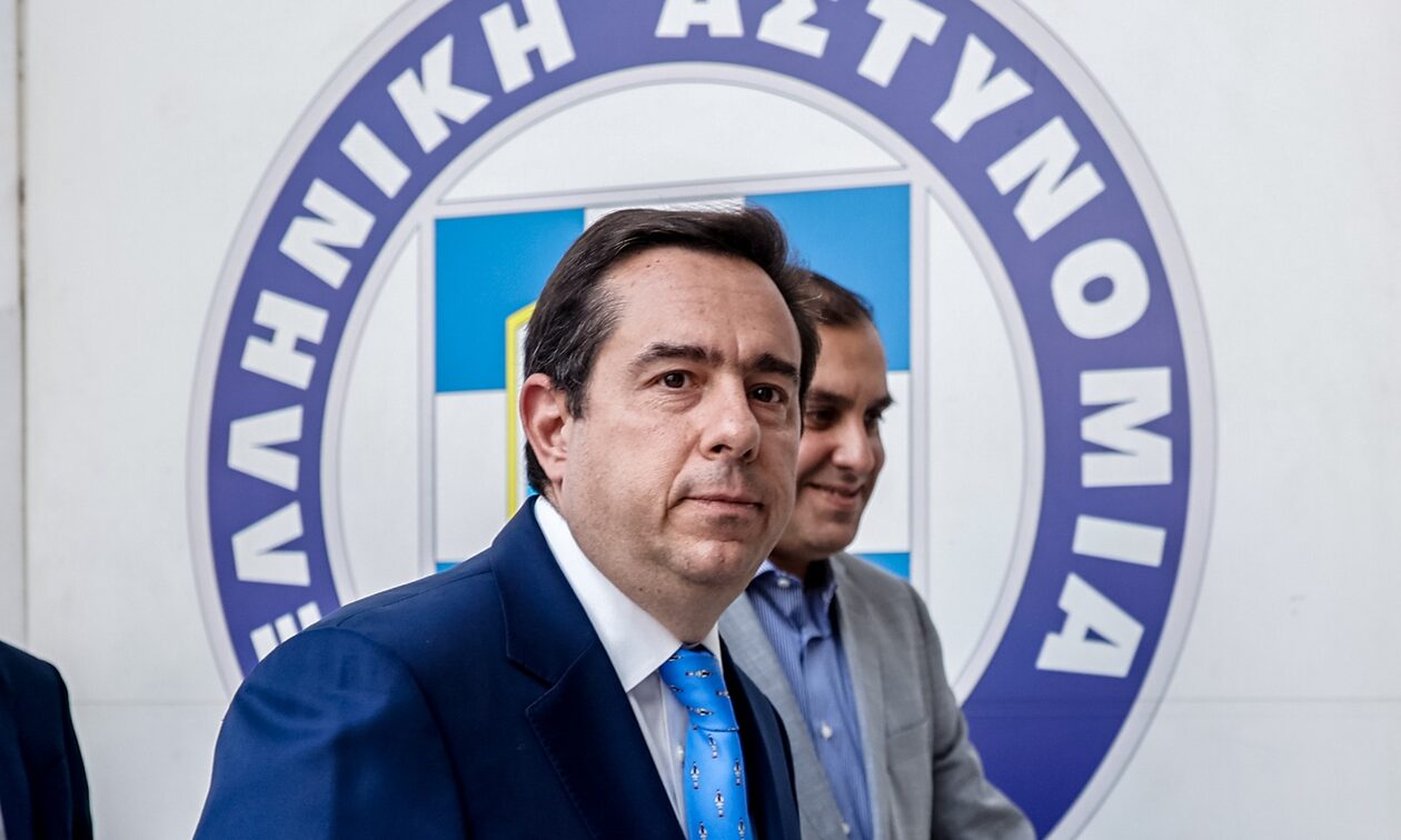 Συγχαρητήρια αστυνομικών σε Μηταράκη για τις πρωτοβουλίες ενίσχυσης της ΕΛΑΣ