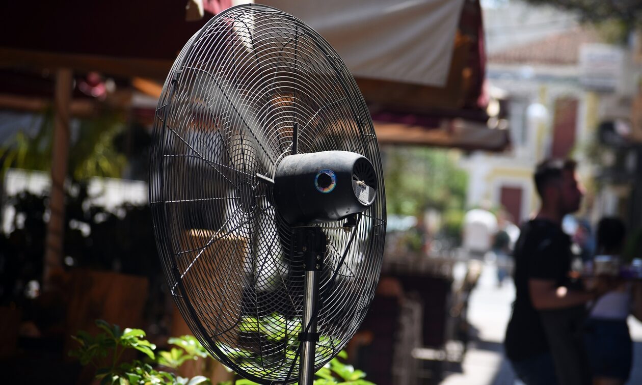 Έκτακτη σύσκεψη στο ΥΠΕΝ για τον καύσωνα Κλέων- Σύσταση στους πολίτες να είναι προσεκτικοί τις ώρες