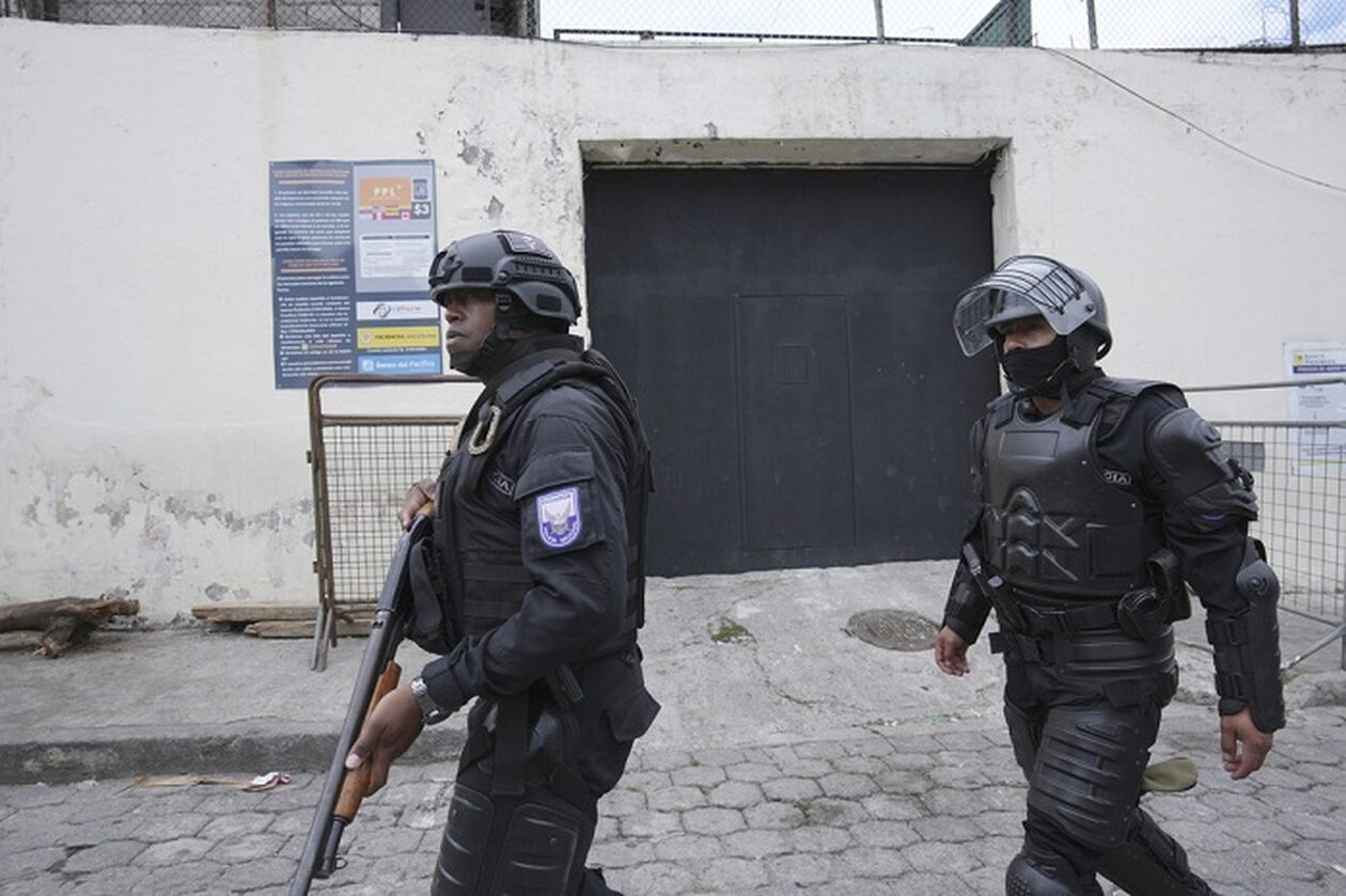 Μάχη μεταξύ εμπόρων ναρκωτικών στο Εκουαδόρ: Τουλάχιστον 10 νεκροί και πολλοί τραυματίες