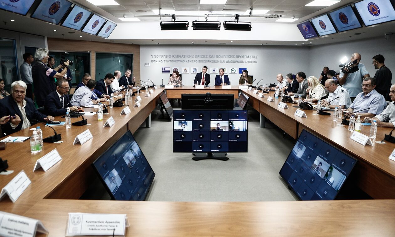 Καύσωνας Κλέων: Live οι ανακοινώσεις από το υπουργείο Πολιτικής Προστασίας