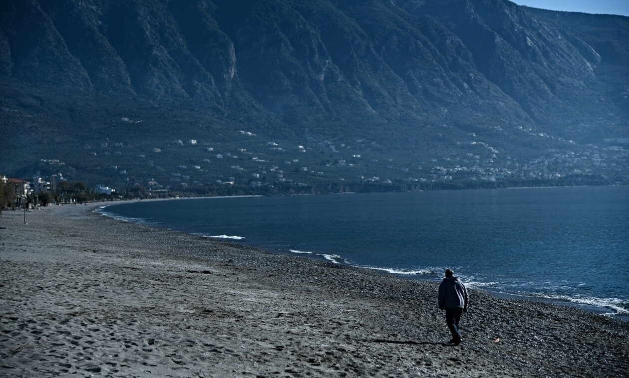 Καλαμάτα: Εντοπίσθηκε πτώμα άνδρα στη δυτική παραλία