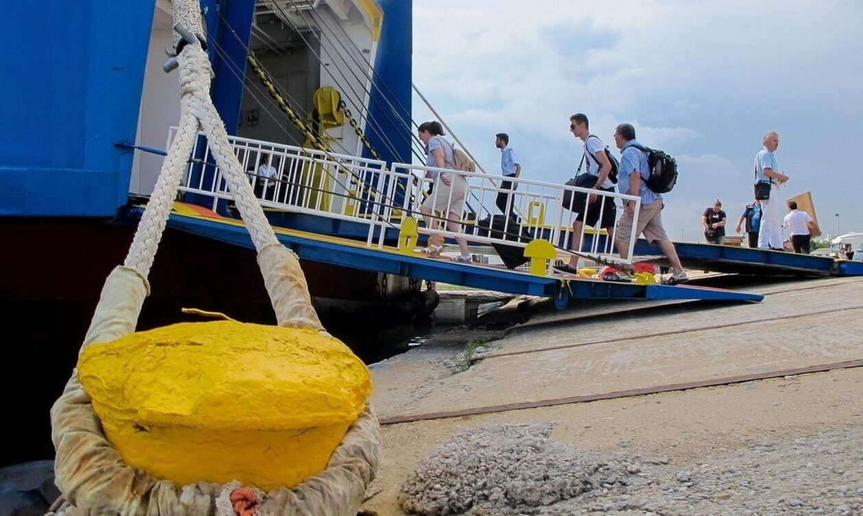 Ακτοπλοϊκά εισιτήρια: Ολοκληρώθηκε η συνάντηση κυβέρνησης – ακτοπλόων