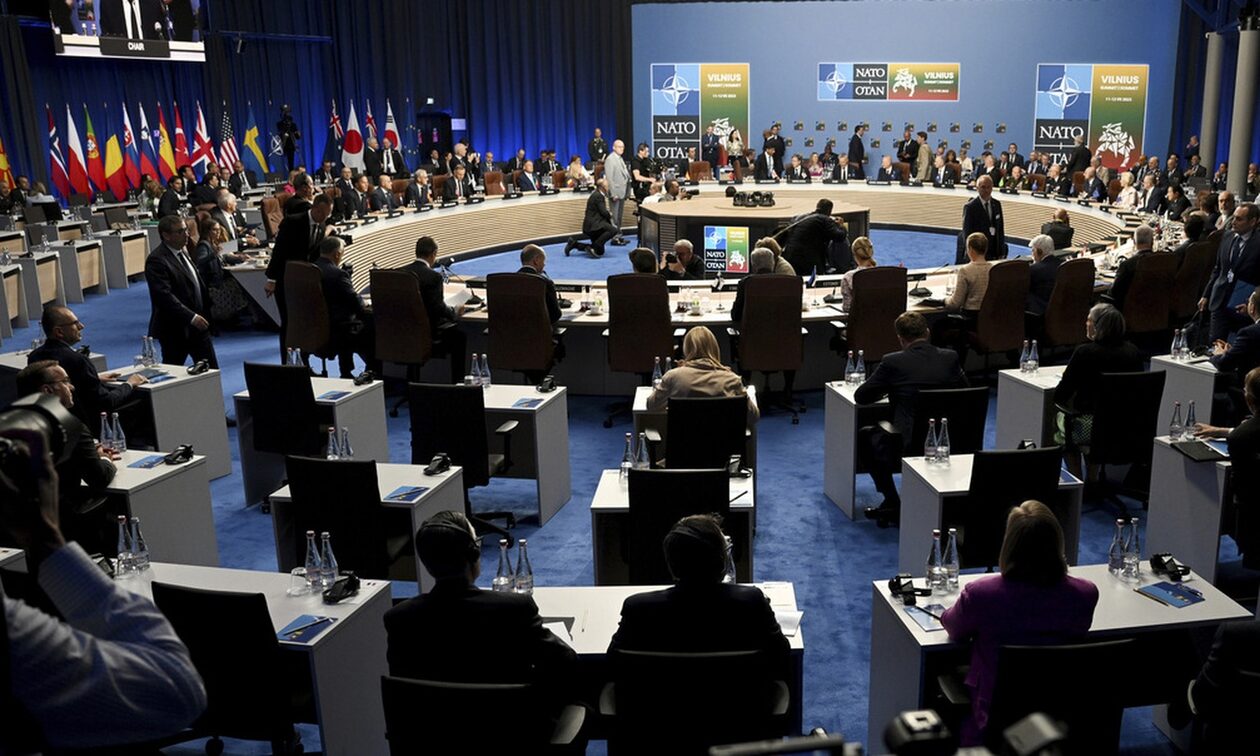 Σύνοδος ΝΑΤΟ: «Ανυπομονούμε να καλωσορίσουμε τη Σουηδία ως πλήρες μέλος» – Το κοινό ανακοινωθέν