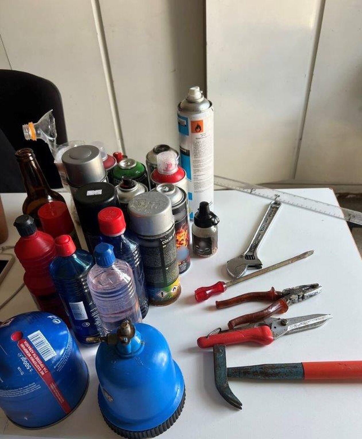 Σύλληψη 33χρονου για κατασκευή και κατοχή εκρηκτικών υλών