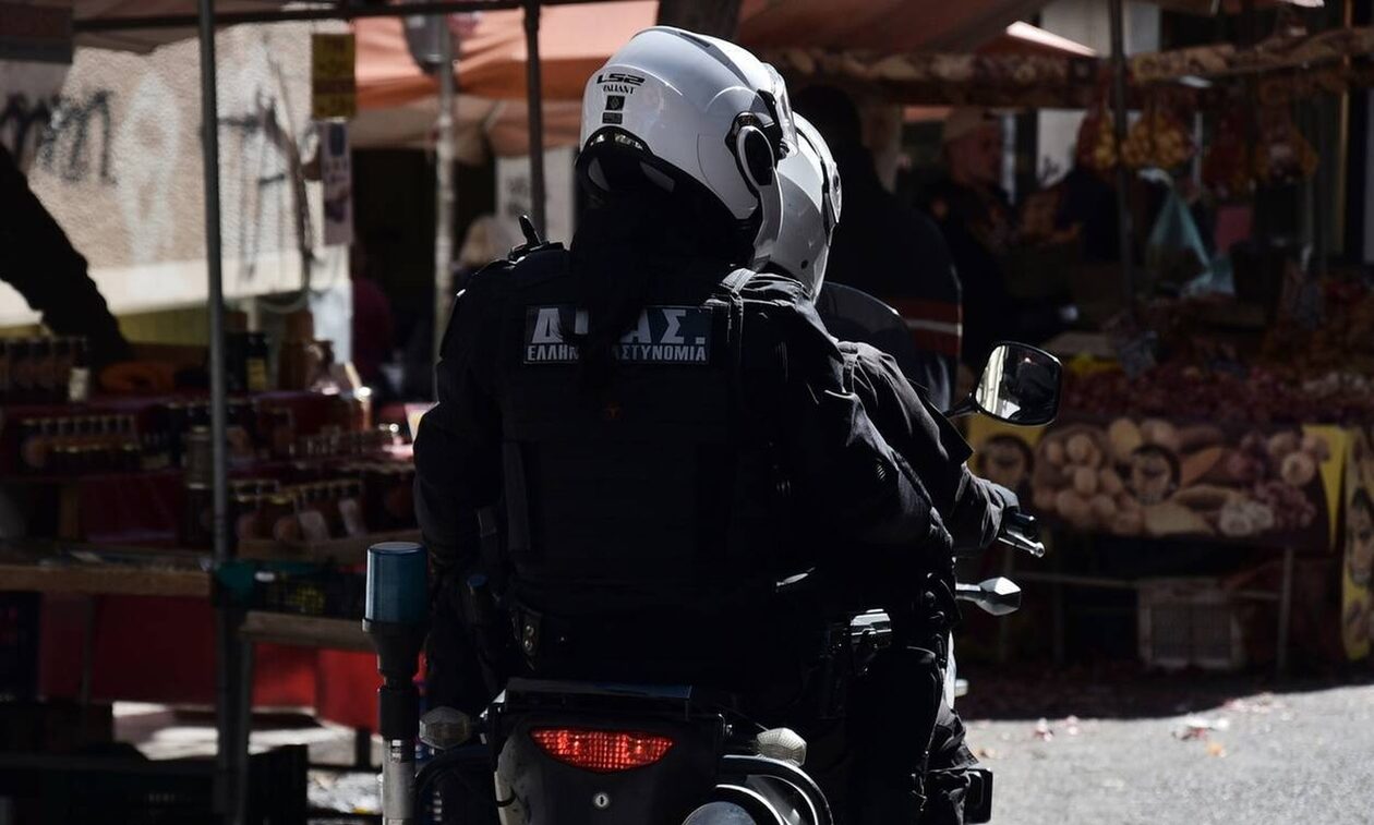 Πάτρα: Αστυνομικός της ΔΙ.ΑΣ απέτρεψε αυτοκτονία