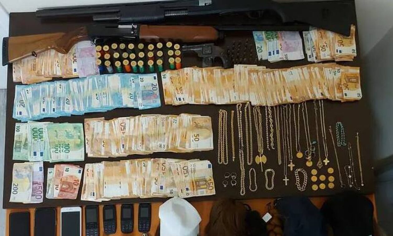 Στα δίχτυα της ΕΛΑΣ συμμορία που έκλεβε και εξαπατούσε ηλικιωμένους σε όλη τη χώρα