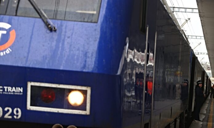 1448966-treno.jpg