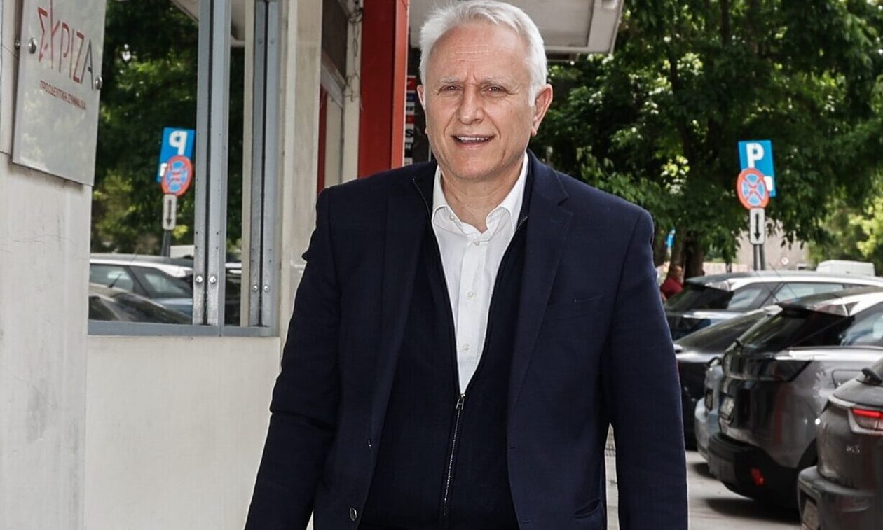 Ο Γιάννης Ραγκούσης στηρίζει Έφη Αχτσιόγλου