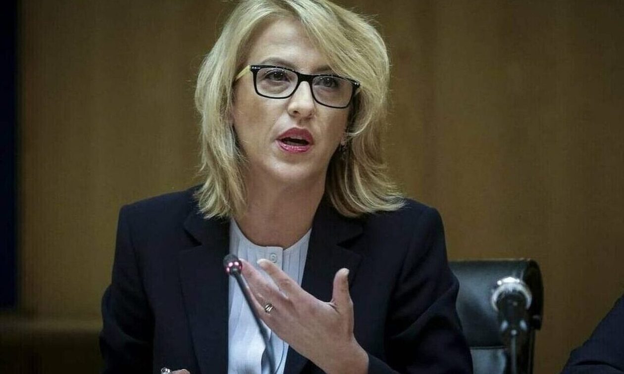 Μάτι: Αναβολή και στη δεύτερη δίκη για να αρθεί η ασυλία της Ρένας Δούρου