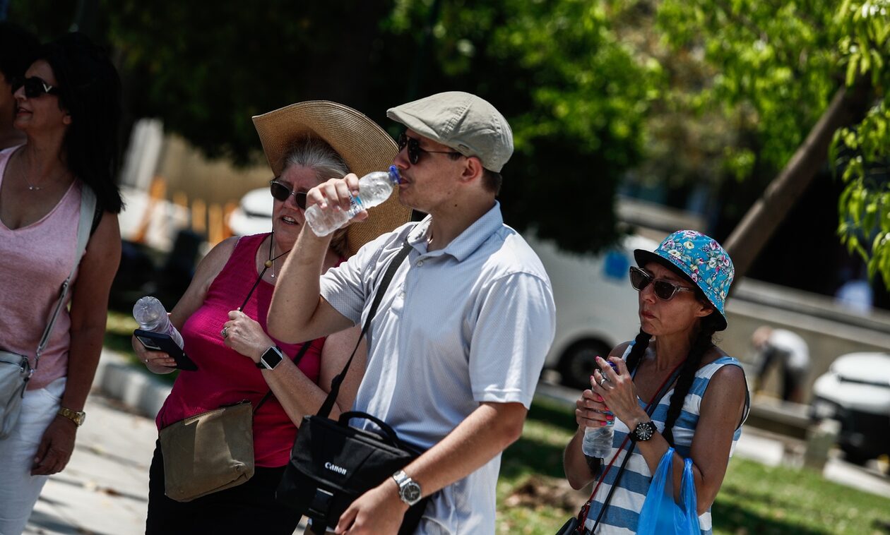 Καιρός: Έρχεται νέος καύσωνας με 44άρια – Μεγάλος κίνδυνος για πυρκαγιές