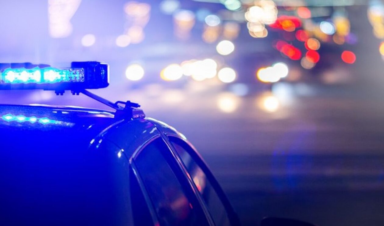 Χειροπέδες σε γνωστό Τρικαλινό επιχειρηματία για μεταφορά αλλοδαπών