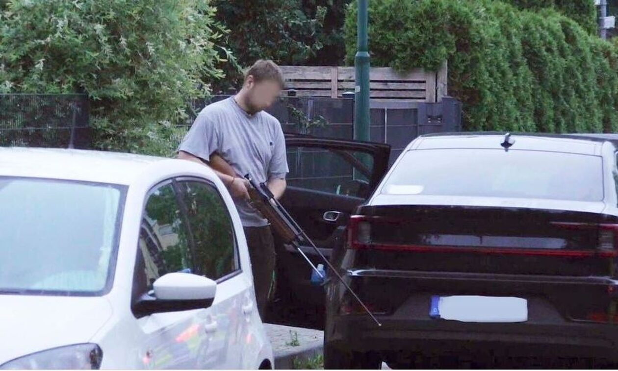 Συναγερμός στο Βερολίνο: Πληροφορίες για λέαινα που κυκλοφορεί ελεύθερη – «Μείνετε στα σπίτια σας»