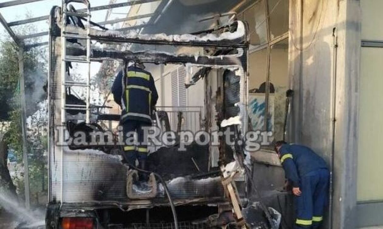 Λαμία: Παρανάλωμα του πυρός τροχόσπιτο – Παραλίγο να καεί διπλανό σπίτι