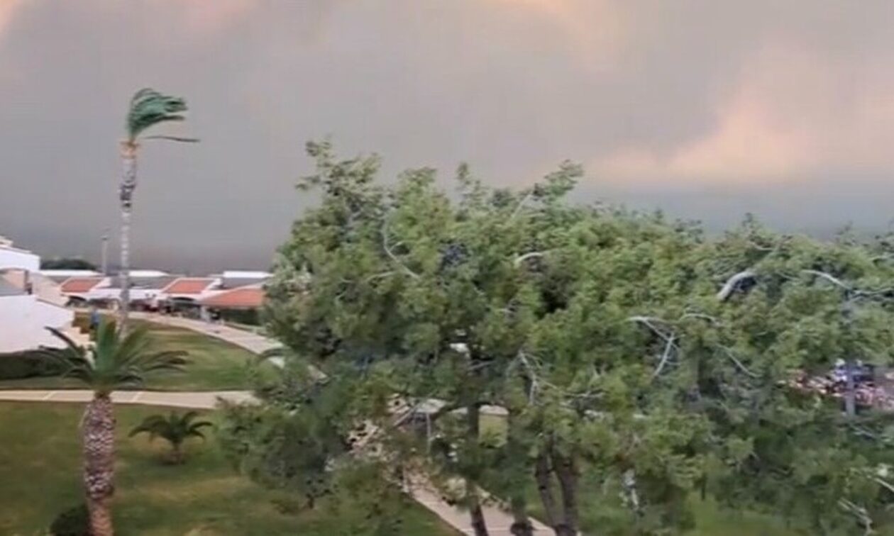 Ρόδος: Επιτάσσονται όλα τα σκάφη από το λιμεναρχείο – Στην περιοχή όλα τα λεωφορεία της ΡΟΔΑ