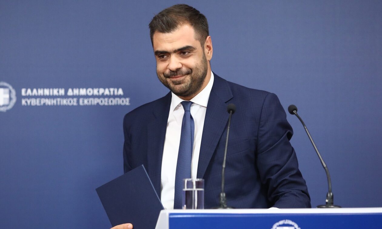 Live η ενημέρωση από τον κυβερνητικό εκπρόσωπο, Παύλο Μαρινάκη