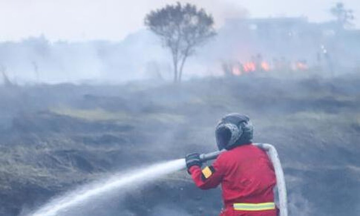 Ιταλία: Eκκένωση 2.000 τουριστών από τρεις ξενοδοχειακές μονάδες στην Απουλία, εξαιτίας πυρκαγιάς