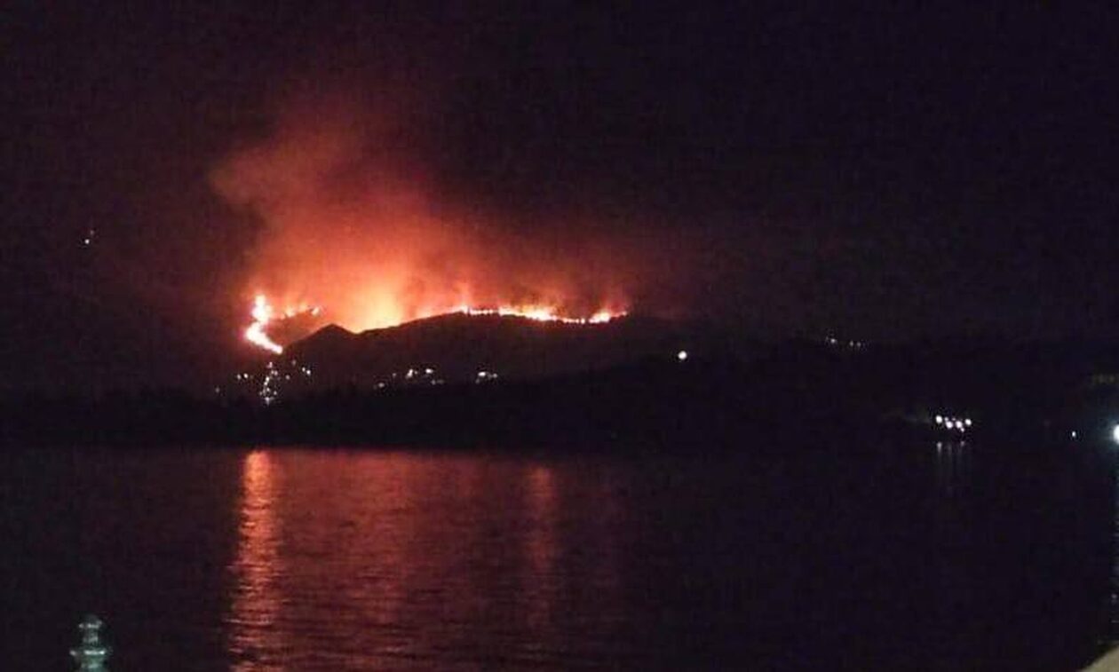 Κέρκυρα: Ολονύχτια μάχη σε δύο ενεργά μέτωπα στα βορειοανατολικά του νησιού