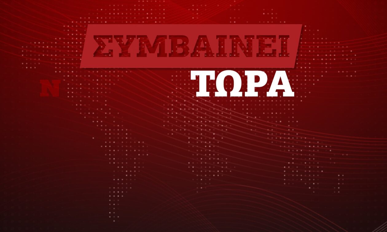 Φωτιά στο Βελεστίνο: Καίγονται σπίτια στον Άγιο Γεώργιο Φερών