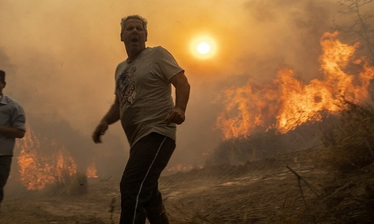 Απανθρακωμένος εντοπίστηκε ο βοσκός που αγνοείτο στις Φέρες – Περικυκλώθηκε από τις φλόγες