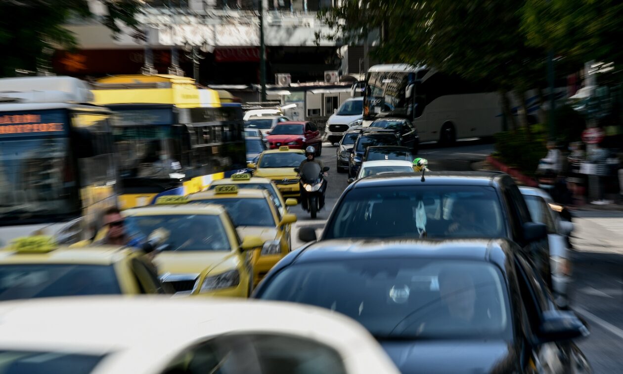 Κίνηση: Μετ’ εμποδίων σε Κηφισό και Πειραιά