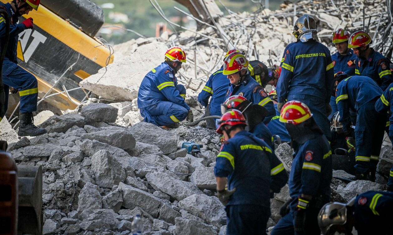 Πάτρα: Βίντεο λεπτά μετά την κατάρρευση της γέφυρας