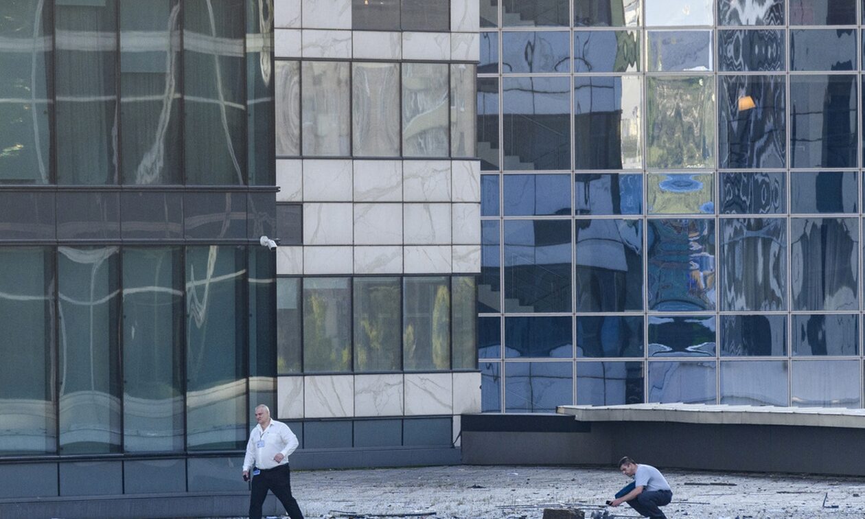 Πόλεμος στην Ουκρανία: Drones έπληξαν ουρανοξύστη στη Μόσχα – Στη Ζαπορίζια ο Γκερασίμοφ