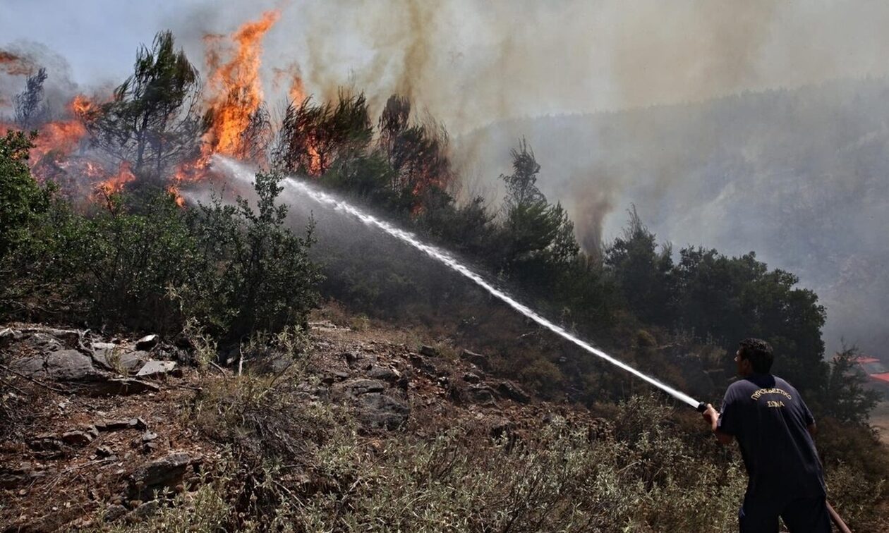Υψηλός κίνδυνος πυρκαγιάς και για αύριο Τετάρτη σε έξι περιοχές – Δείτε τον χάρτη